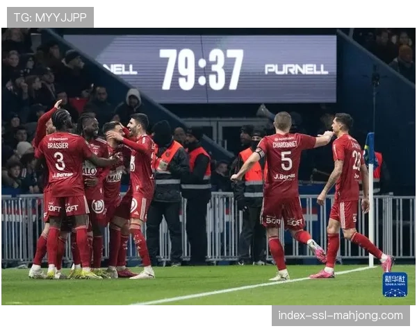 深度报道:跟随数据分析师,解读布雷斯特如何成为法甲被射门次数最少但丢球并非最少的球队 深度报道:跟随数据分析师,解读布雷斯特如何成为法甲被射门次数最少但丢球并非最少的球队